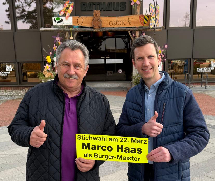 Johann Werner (Bi-Oberasbach) und Marco Haas (Bürgermeisterkandidat)